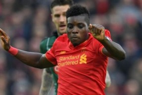 九游体育官网-包含转会期浙江队调整名单以备足总杯，内部沟通环节打磨，更衣室稳定，赛季目标并未改变的词条